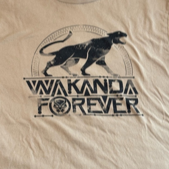 Marvel‎ Wakanda Forever T-Shirt - Picture 2 of 5